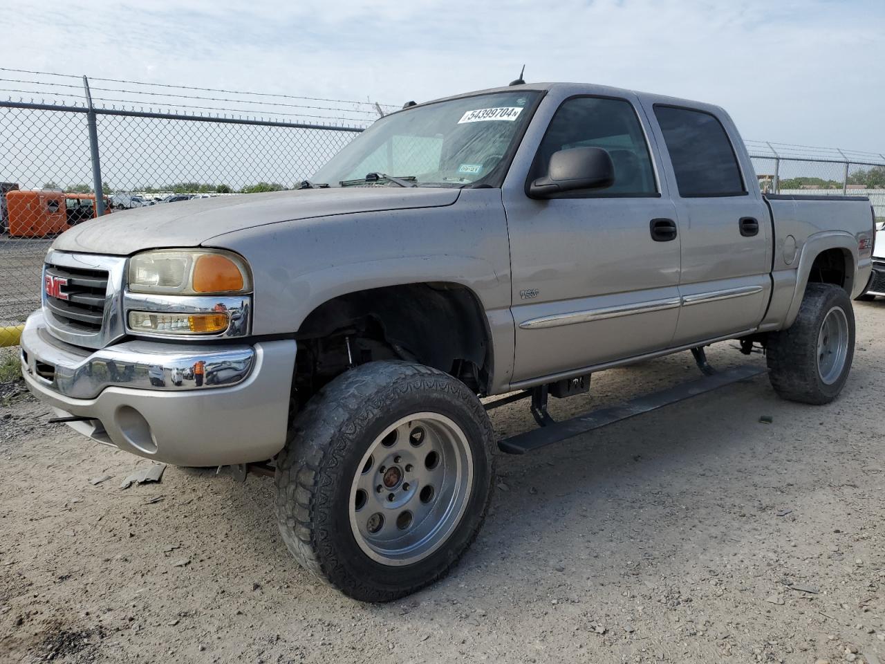 GMC Sierra K1500 Image 1