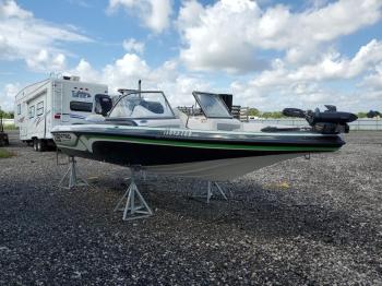  Salvage Nitr Z19 Boat