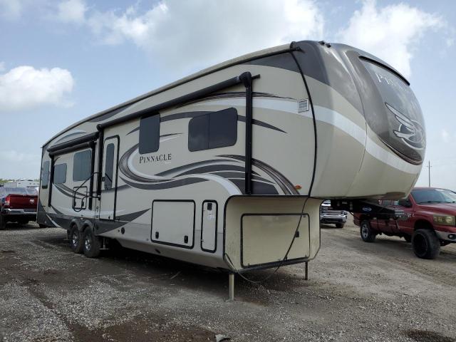  Salvage Jayco Pinnacle