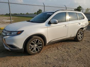  Salvage Mitsubishi Outlander