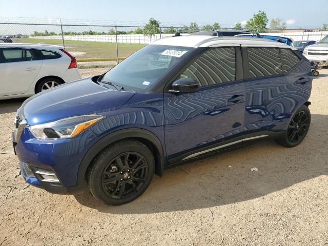  Salvage Nissan Kicks