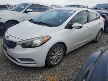  Salvage Kia Forte