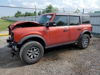  Salvage Ford Bronco