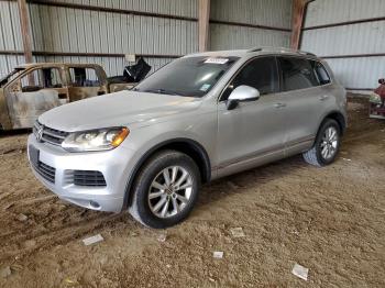  Salvage Volkswagen Touareg