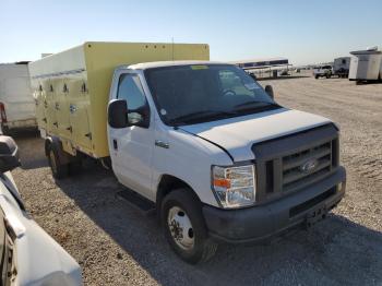  Salvage Ford Econoline