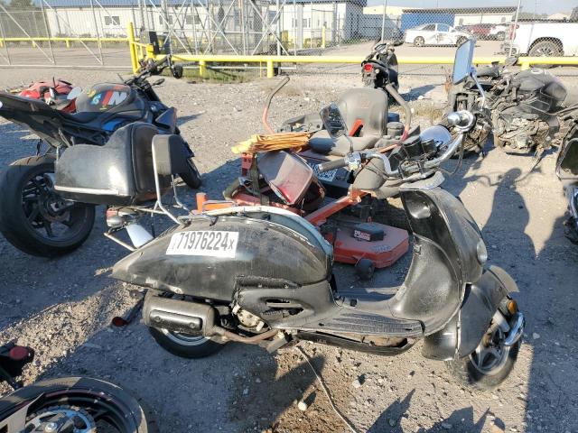  Salvage Zhng Moped