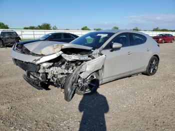  Salvage Mazda 3