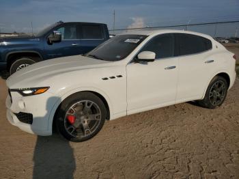  Salvage Maserati Levante