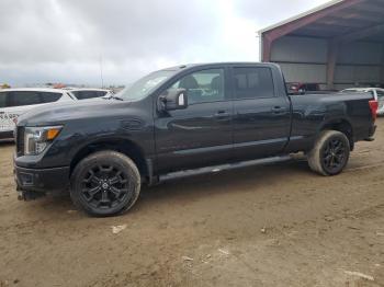  Salvage Nissan Titan