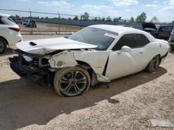  Salvage Dodge Challenger