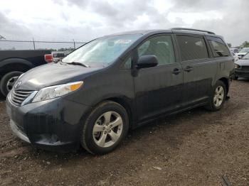  Salvage Toyota Sienna