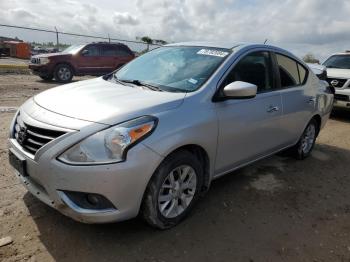  Salvage Nissan Versa