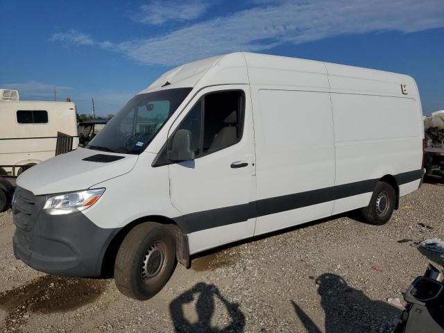  Salvage Mercedes-Benz Sprinter