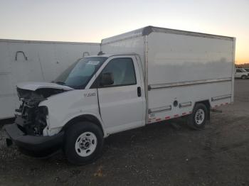  Salvage GMC Savana