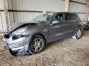  Salvage Porsche Cayenne