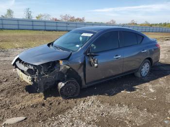  Salvage Nissan Versa