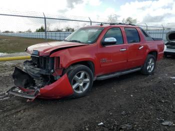  Salvage Chevrolet Avalanche