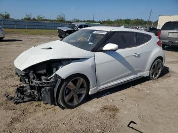  Salvage Hyundai VELOSTER