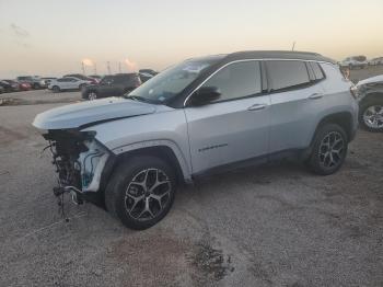  Salvage Jeep Compass