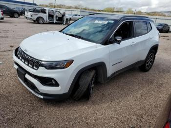  Salvage Jeep Compass