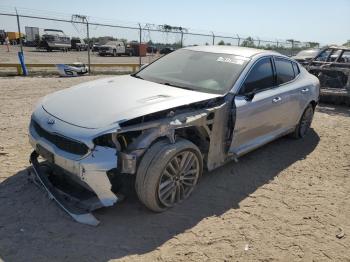  Salvage Kia Stinger