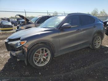  Salvage Alfa Romeo Stelvio