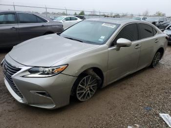  Salvage Lexus Es