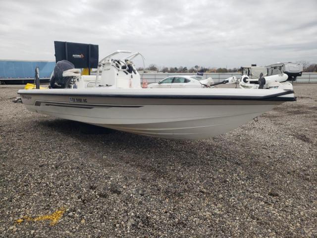  Salvage Land Rover Boat