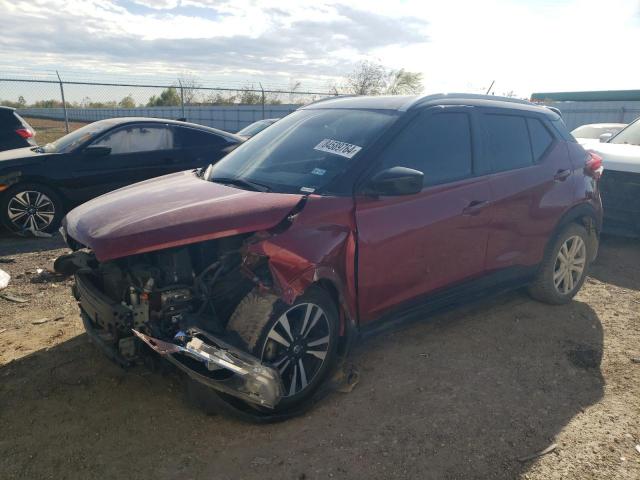  Salvage Nissan Kicks