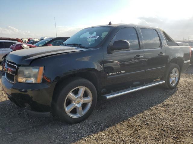  Salvage Chevrolet Avalanche