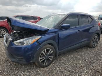  Salvage Nissan Kicks