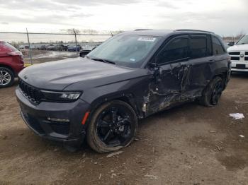  Salvage Jeep Grand Cherokee