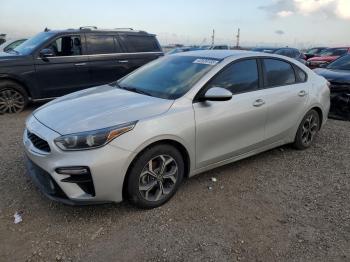  Salvage Kia Forte