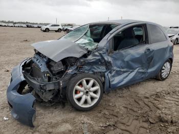  Salvage Toyota Yaris