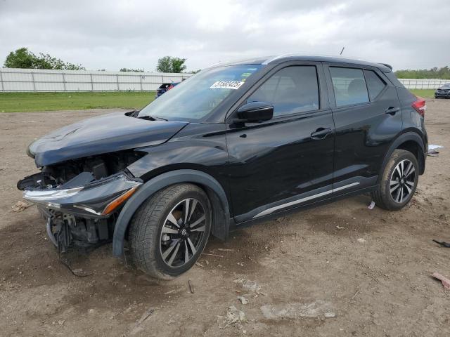  Salvage Nissan Kicks
