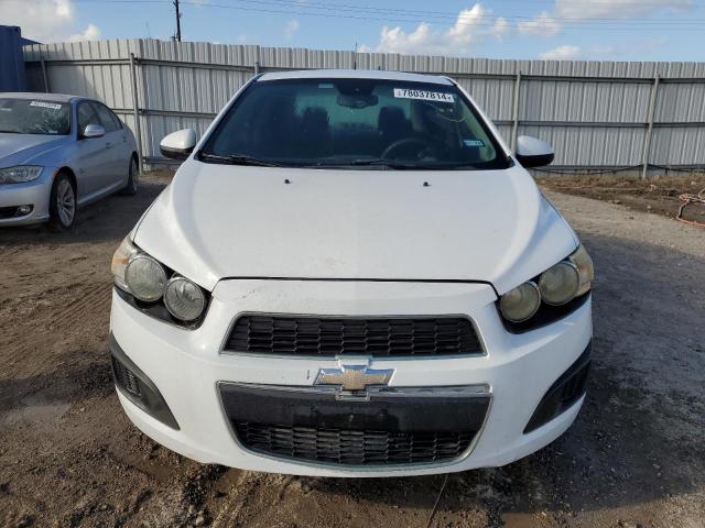 Chevrolet Sonic Lt Image 9