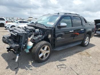  Salvage Chevrolet Avalanche