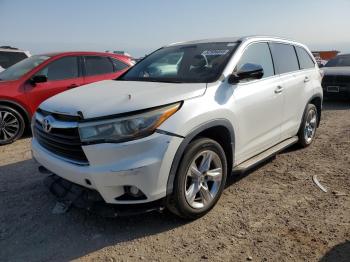  Salvage Toyota Highlander