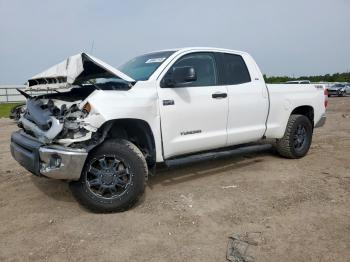  Salvage Toyota Tundra
