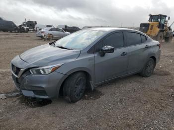  Salvage Nissan Versa
