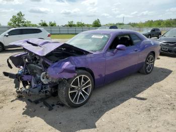  Salvage Dodge Challenger