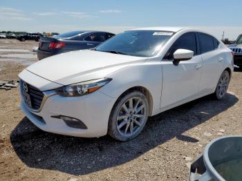  Salvage Mazda 3