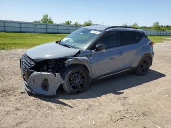  Salvage Nissan Kicks