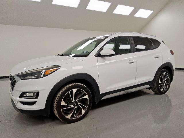  Salvage Hyundai TUCSON