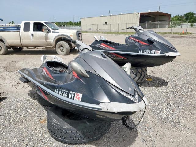  Salvage Yamaha 2 Jetskies