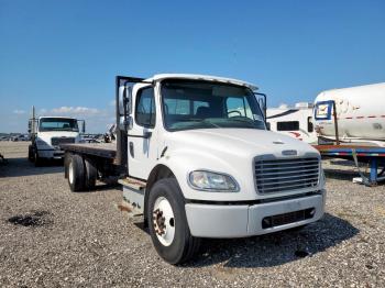 Salvage Freightliner M2 106 Med