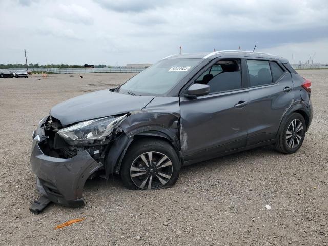  Salvage Nissan Kicks