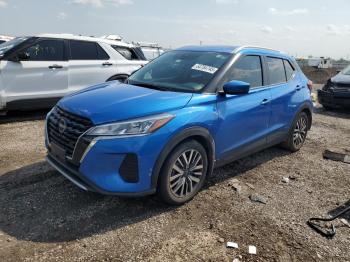  Salvage Nissan Kicks
