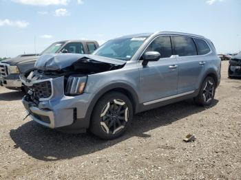  Salvage Kia Telluride