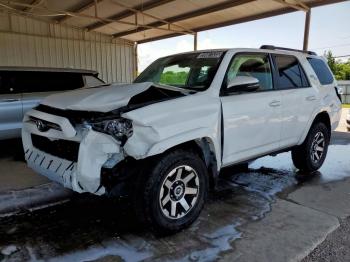  Salvage Toyota 4Runner